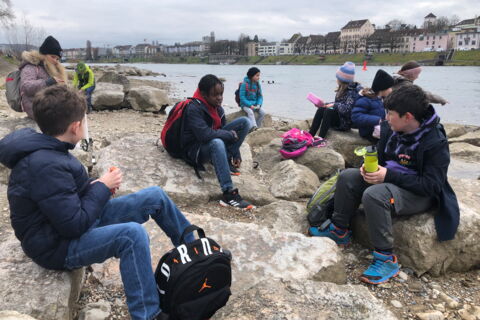 Die 4b an der TunBasel und beim z’Nüni am Rhein